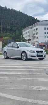 BMW 320i e90 automat - 3