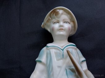 Porcelánová soška husiar - 3