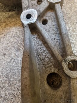 Nápravnica, škoda, audi - 3