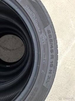 Predám sadu letných pneu Continental 255/45 R18 - 3