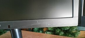 Predám monitor Philips 24" - 3