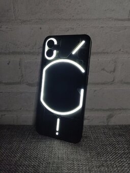 Nothing Phone 1 čierny 8+128GB. - 3