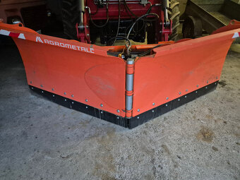 Predám čelný pluh na odhŕnanie snehu - český výrobok - 3