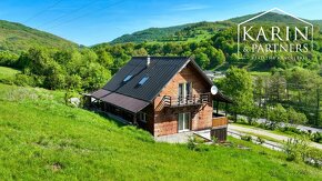 Dvojpodlažný, slnečný, 5 izbový rodinný dom v obci Prenčov - 3