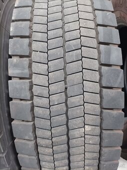 Pneu 315/70 R22.5 - 3