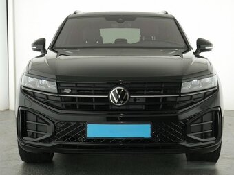Volkswagen Touareg 3.0TDI R-Line BlackStyle 4x4 Automatic - 3