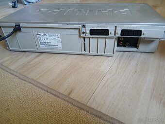 Video VHS rekordér Philips - 3