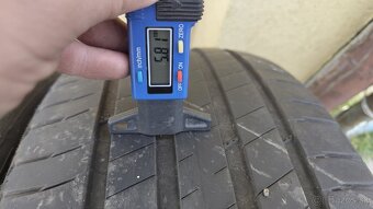 Letné Michelin Latitude Sport 3 235/50/19 103V - 3