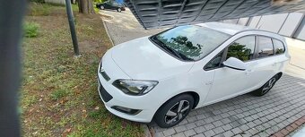 Opel Astra Sports Tourer 1.6.CDTI - 3
