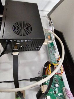 Predám Raspberry Pi4B s SSD diskom 300 GB - 3