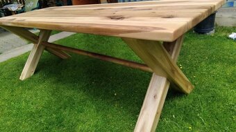 Jedálenský stôl - 3