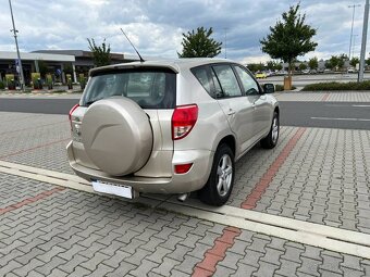 Toyota RAV4 2.0i 112kw 4x4 1. maj. koup. ČR TZ - 3