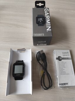 Predam Garmin Forerunner 35 - 3