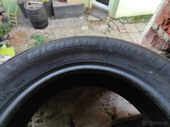 Predám 185/65 R15 Michelin primacy 4 - 3