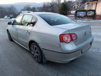 VOLKSWAGEN PASSAT B6 - 3