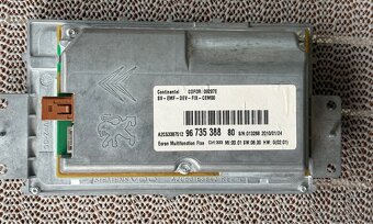 Displej, rádio RNEG - 3