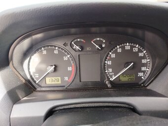 Škoda Fabia 1,4 MPI 44KW - 3