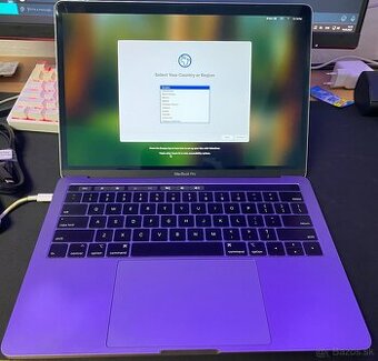 MacBook Pro 2018 13 inch Intel - 3