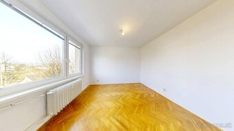 Predaj 3 izbový byt s balkónom - Čadca-Žarec centrum (71 m2 - 3