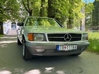 Mercedes-Benz 380 SEC W126 – biela klasika s V8 - 3
