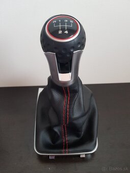 GTI radiaca paka s červeným prešivaním - 3