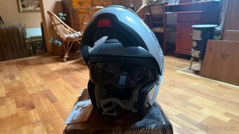 Motocyklová prilba Schuberth C4 Pro + Intercom Sena SC1 - 3