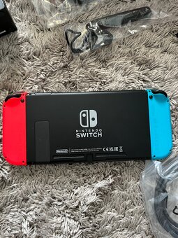 Nintendo switch - 3