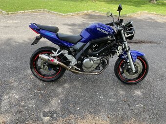 SUZUKI SV 650 N 2011 - 3