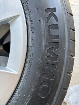 Kolesa škoda 215/65 R17 99VDOT3624 + OE disky Škoda R17 - 3