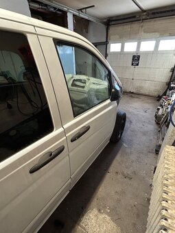 Predam prave predne dvere na vito viano w639 - 3