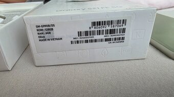 Samsung Galaxy S21 FE - 3