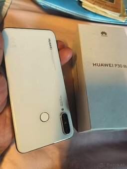HUAWEI P30 lite s novou batériou na suciastky,nefunkcny - 3