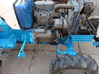Traktor Mitsubishi Statoh 4×4 - 3
