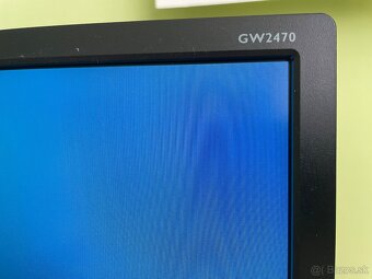 Predam PC Lenovo s monitorom Benq - 3