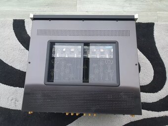 McIntosh C-1100 AC Predzosilňovač - 3