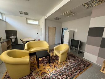 Predaj komerčného priestoru 160,99 m² - 3