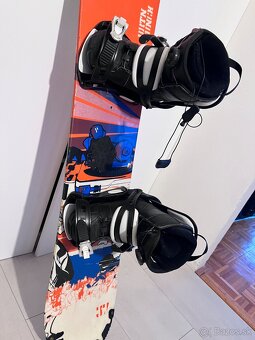 Predam snowboard Burton s viazaním aj topánkami - 3