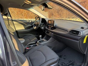 Predám Hyundai i30 fastback 1,4 T-GDi - superstav - 3
