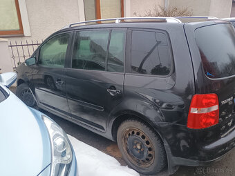volkswagen touran - 3