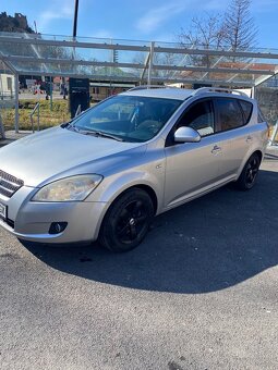 Predam kia ceed 1.6 dizel - 3