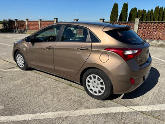 Hyundai i30 1.4i MPI DOHC CVVT Comfort - 3