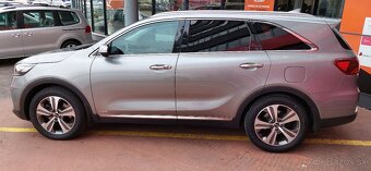 Kia Sorento 2.2 CRDi 147kW 4x4 AT8 Platinum - 3