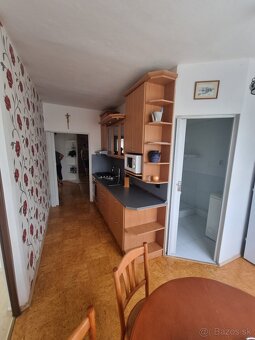 Prenájom 3 izbového bytu - 3