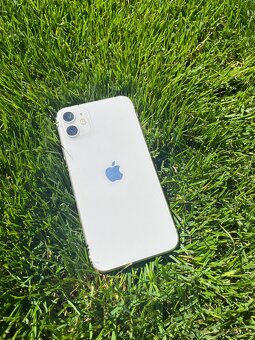 Apple iPhone 11, 64 GB - 3