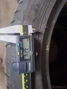 R18 235/45 michelin - 3