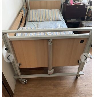 Elektricka polohovatelna postel pre imobilnych - 3