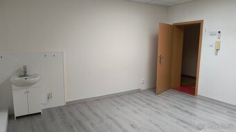 Kancelária 19 m2, ul. Hlinkova, Sever, dobré parkovanie - 3