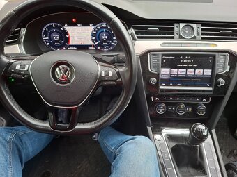 Predám Volkswagen Passat Highline 2.0 TDI 110 kW - 3