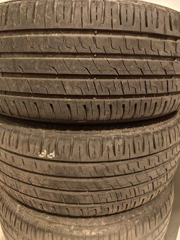 Mercedes 225/55 r18 - 3