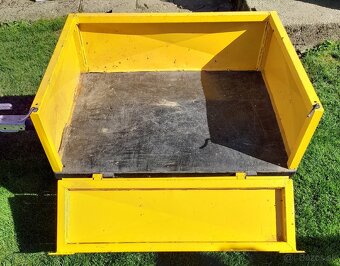 Vlečka záhradná kosačka. - 3